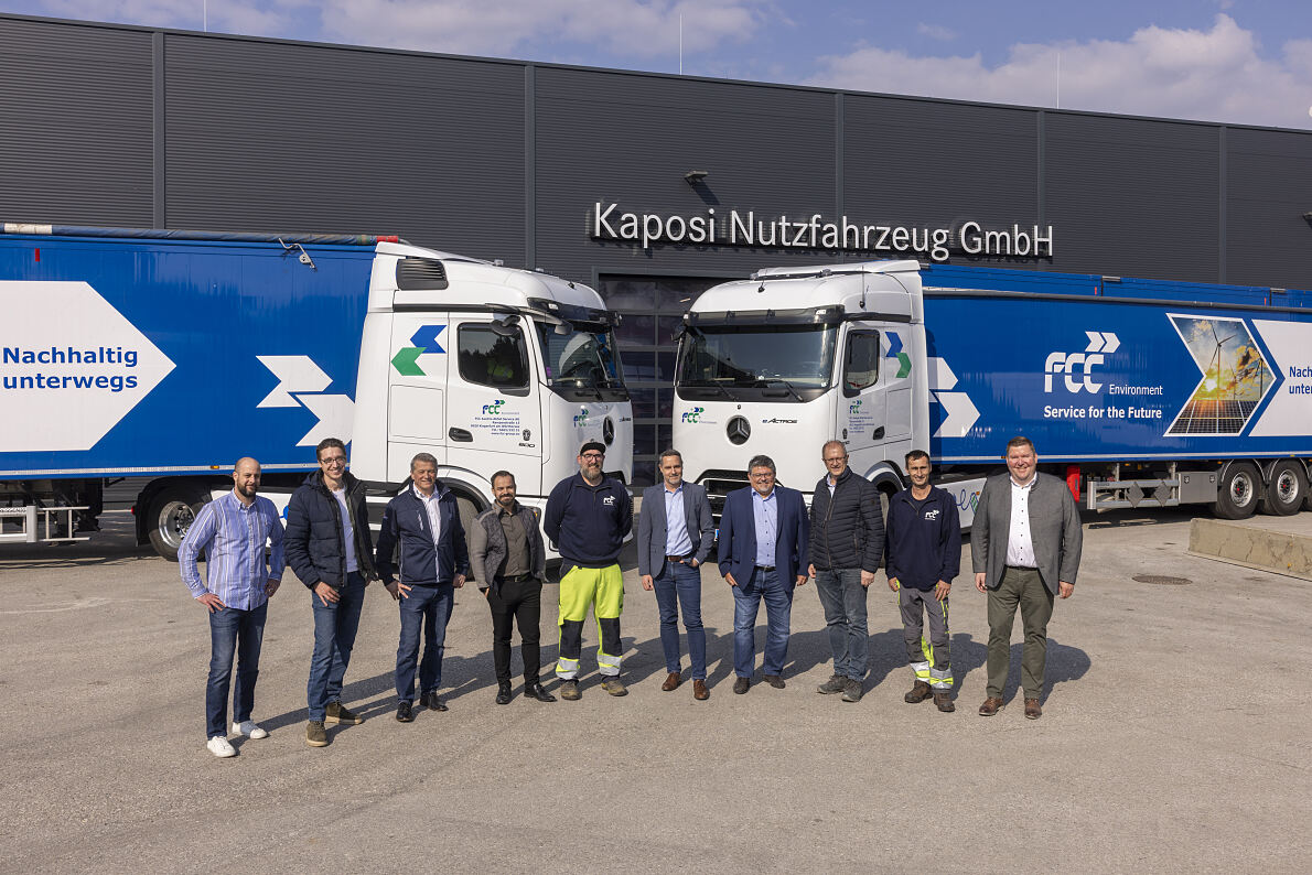 Übergabe Mercedes-Benz eActros an FCC Austria