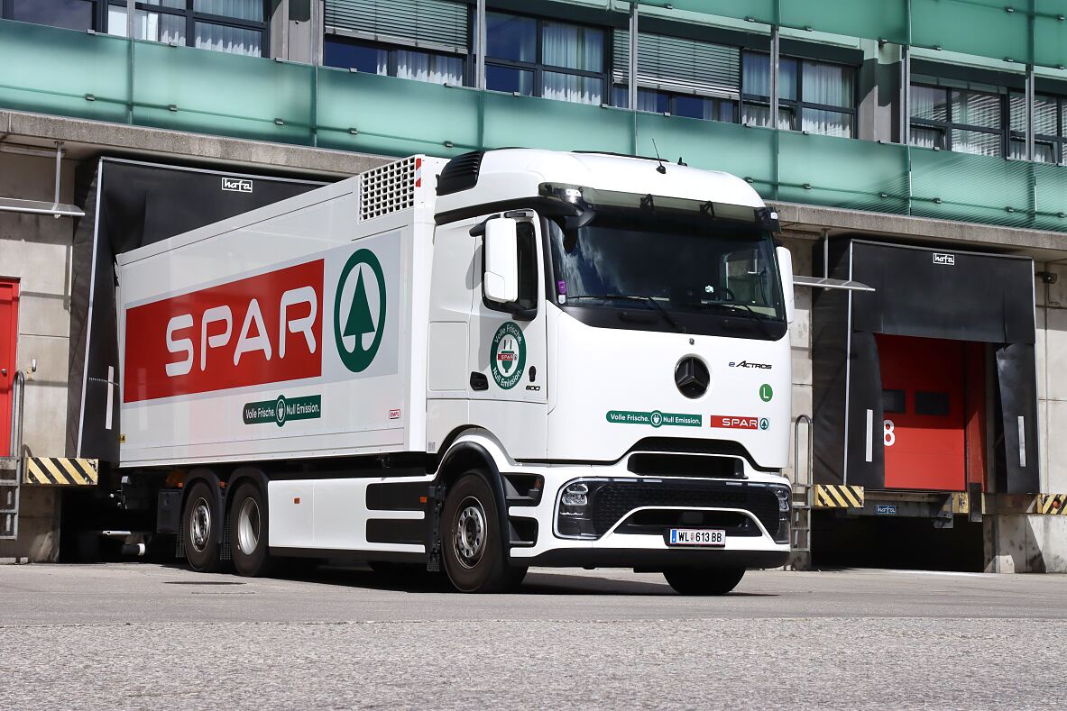 Mercedes-Benz eActros 600 für SPAR