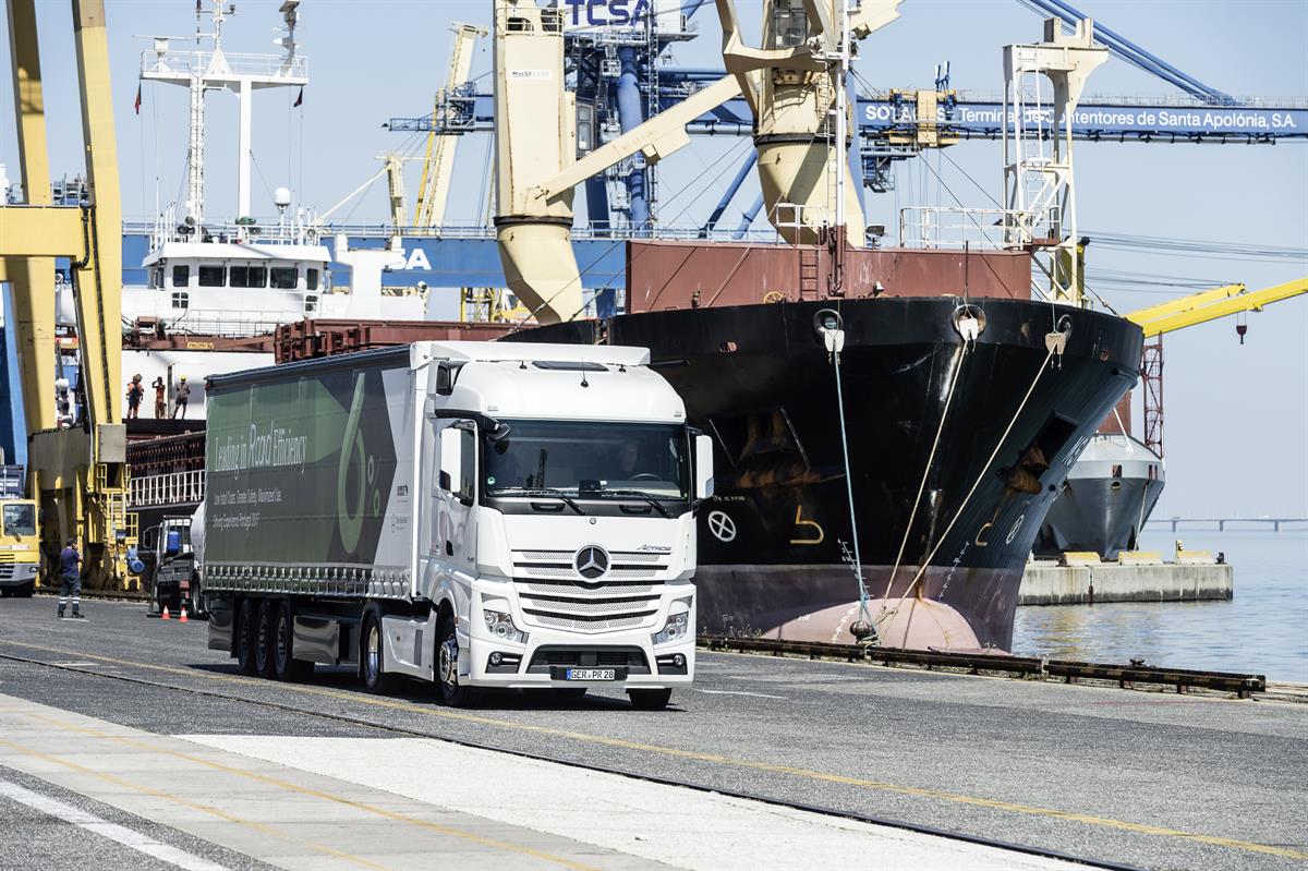 Fahrvergleich Mercedes-Benz Actros 1845