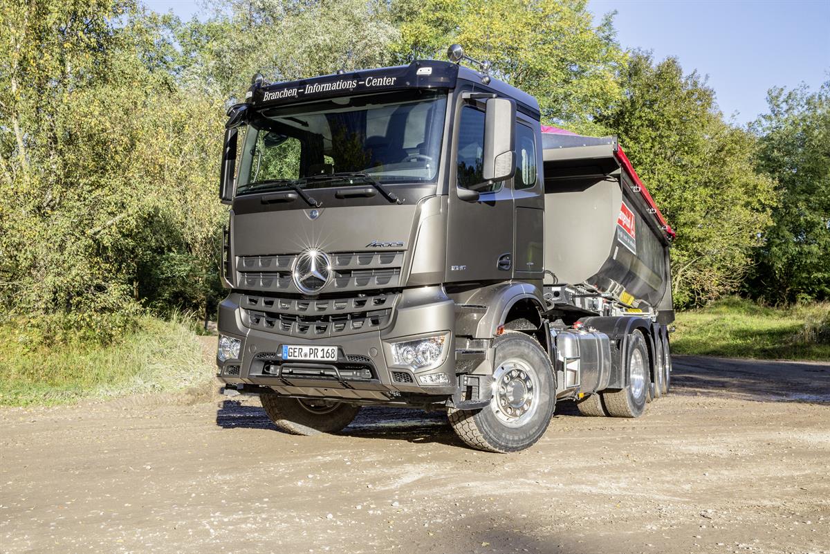 Mercedes-Benz Arocs 1846 LS 4x2 