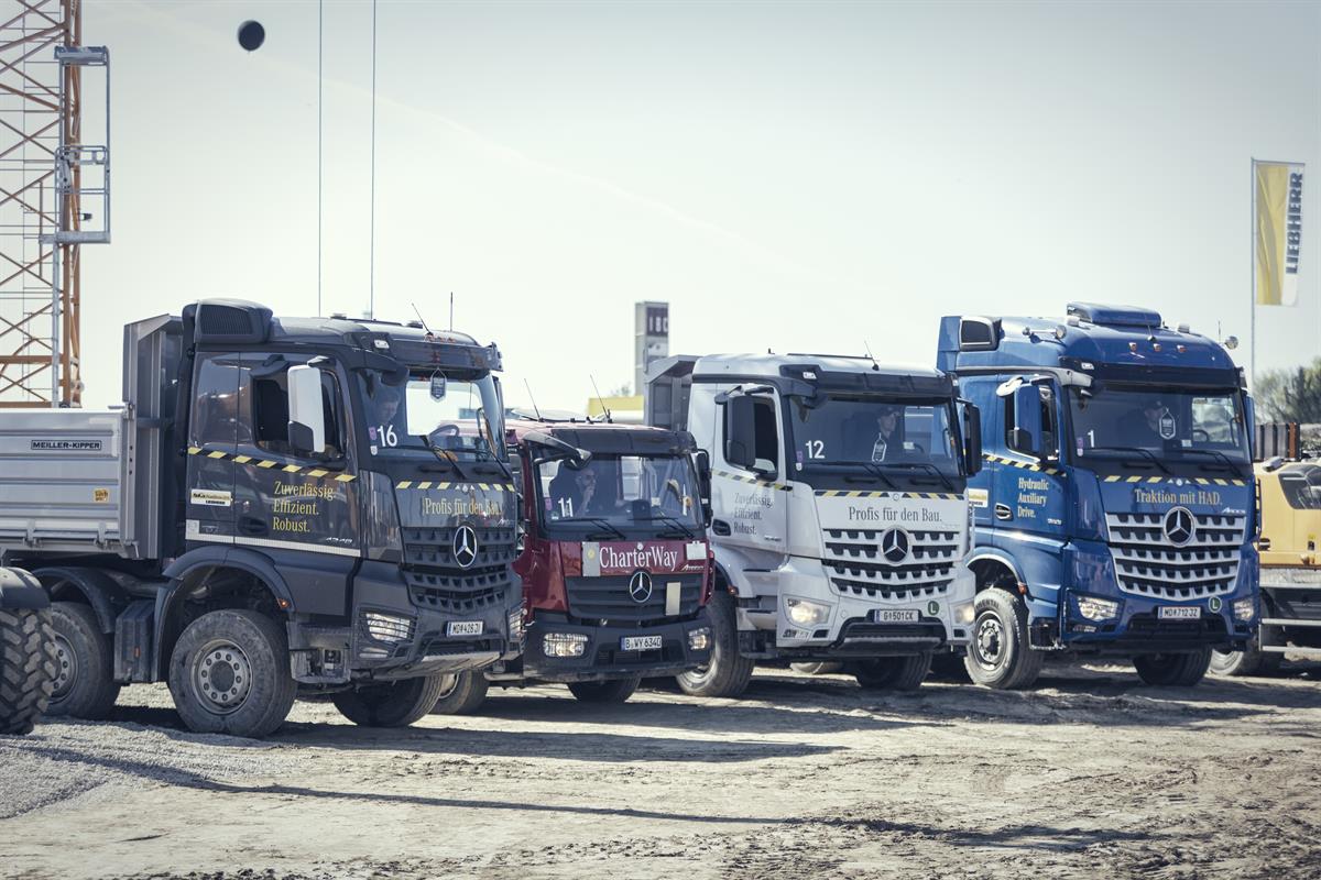 Mercedes-Benz_Arocs