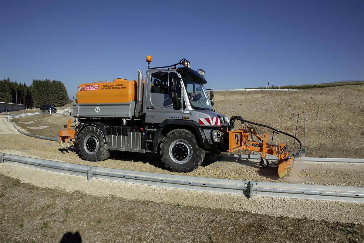 Mercedes-Benz Unimog Geräteträger