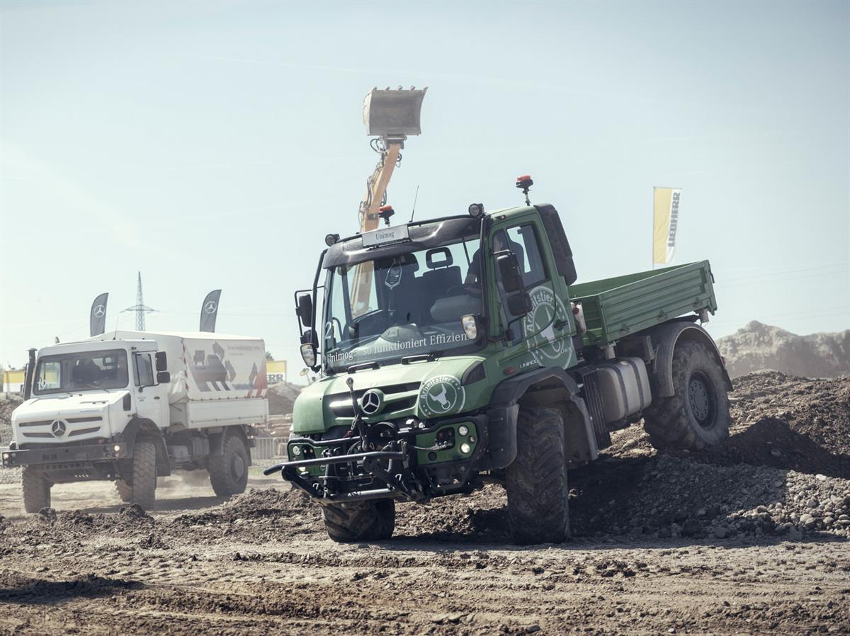 U530 AGRAR mit Landwirtschaftsausstattung