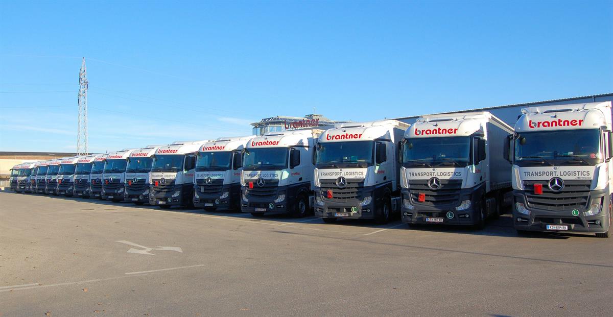 Mercedes-Benz Flotte von Brantner Transporte