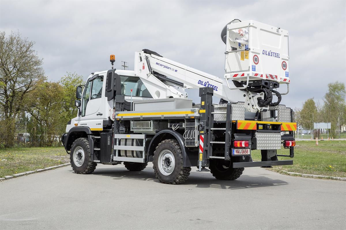 Mercedes-Benz Unimog, U 218