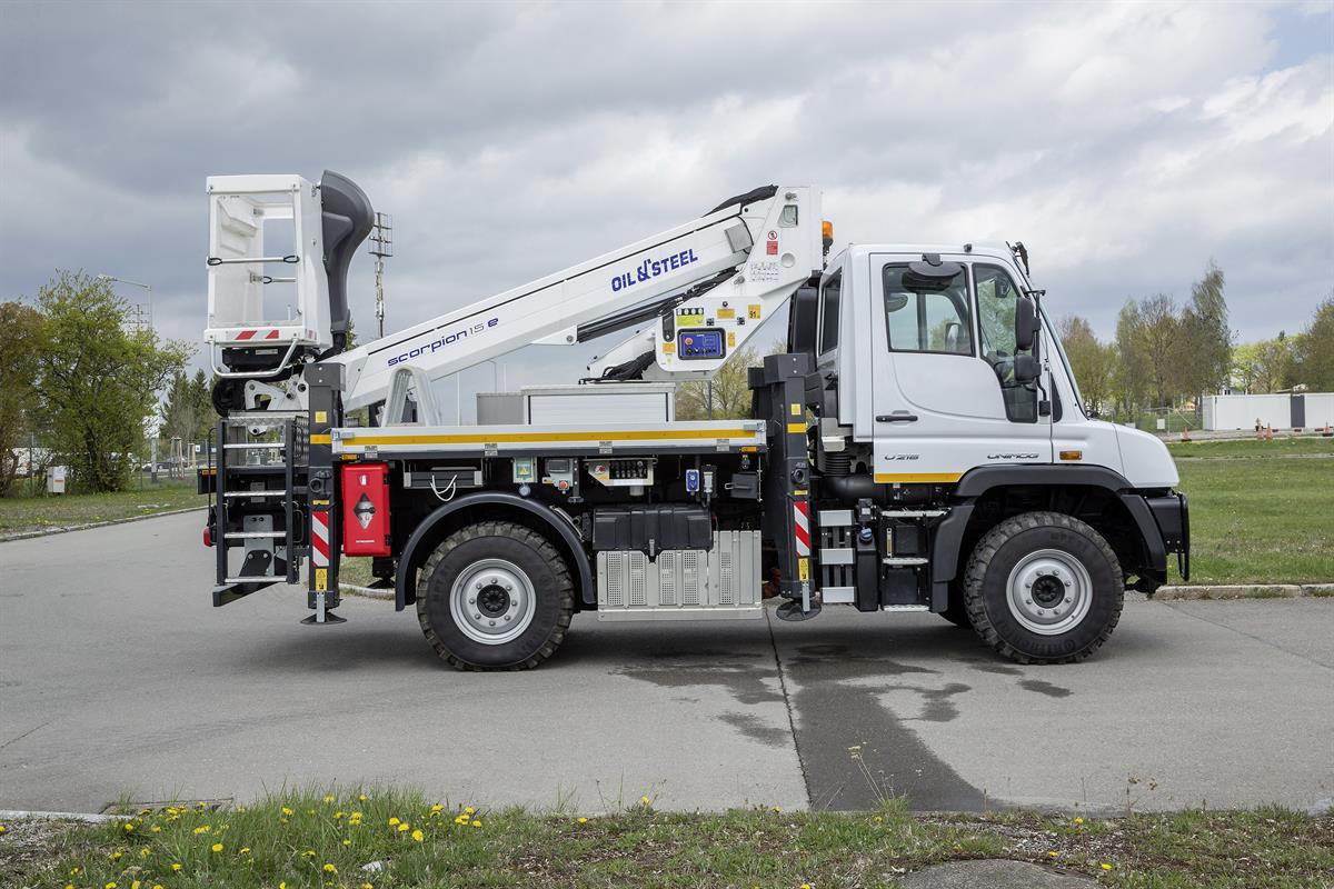 Mercedes-Benz Unimog, U 218