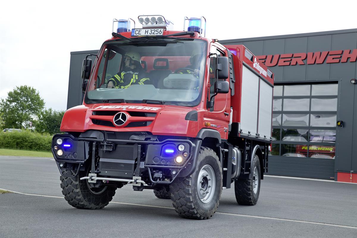 Unimog U 218 Tanklöschfahrzeug TLF 2000 von Schlingmann