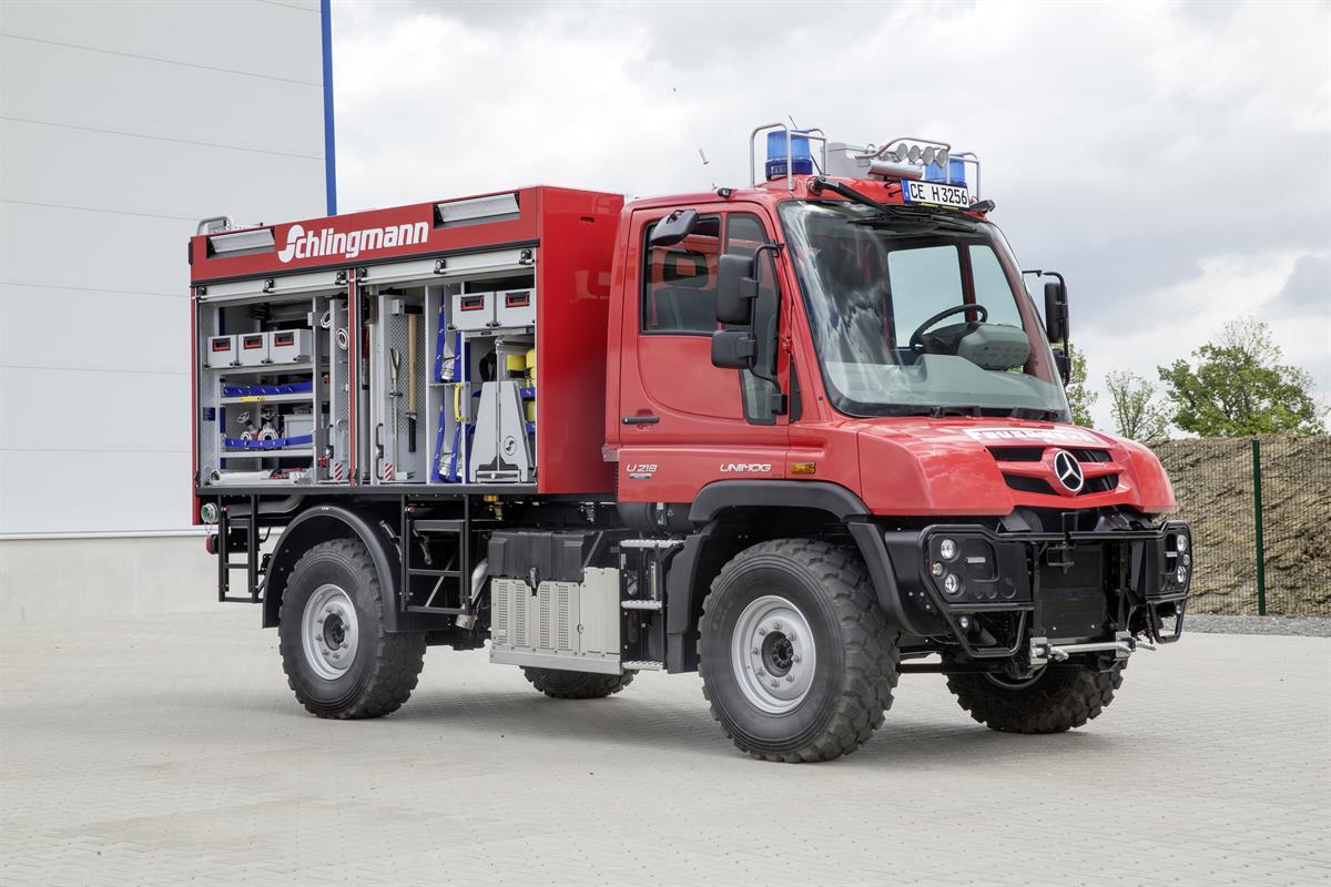 Unimog U 218 Tanklöschfahrzeug TLF 2000 von Schlingmann