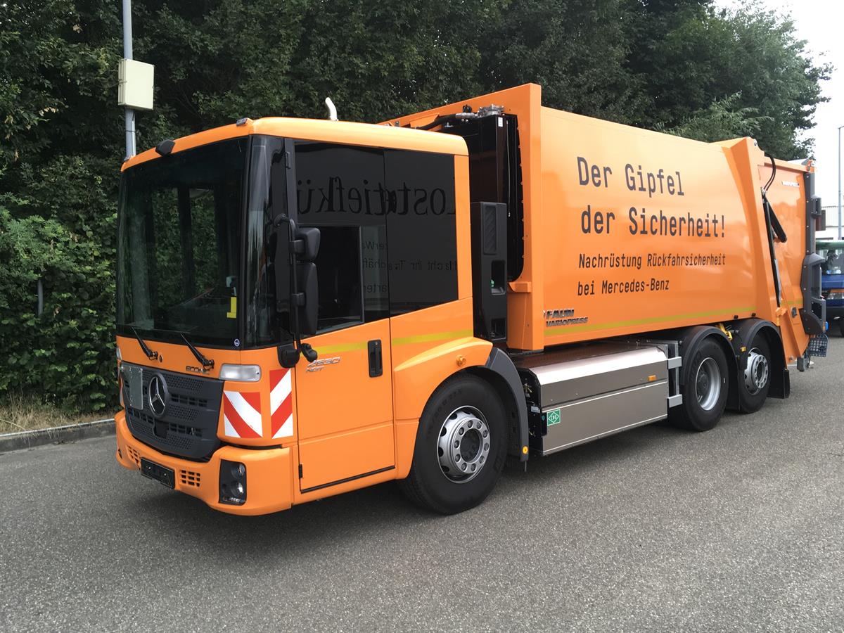 Mercedes-Benz Econic 2630GL 6x24 mit Müllpresse der Firma FAUN