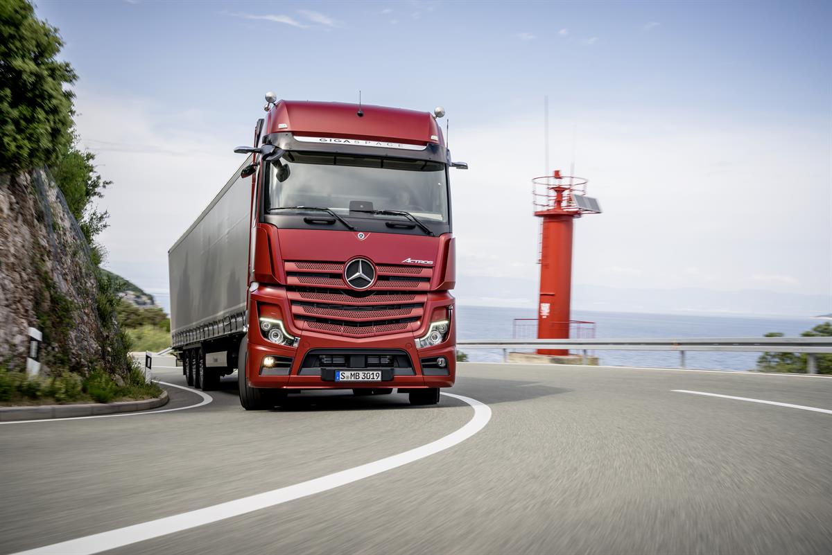 Mercedes-Benz Actros 1863 LS