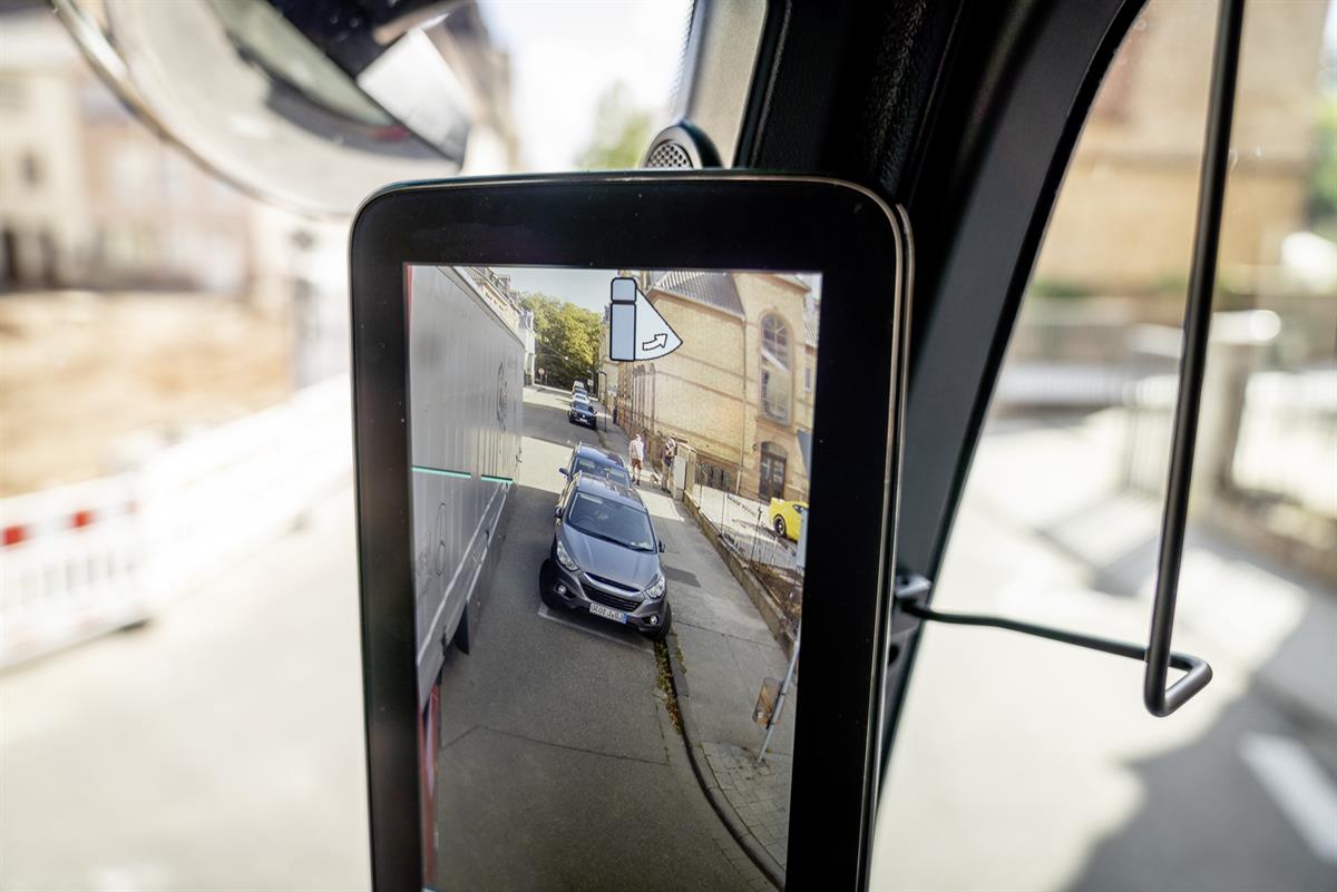 Neuer Mercedes-Benz Actros mit MirrorCam 