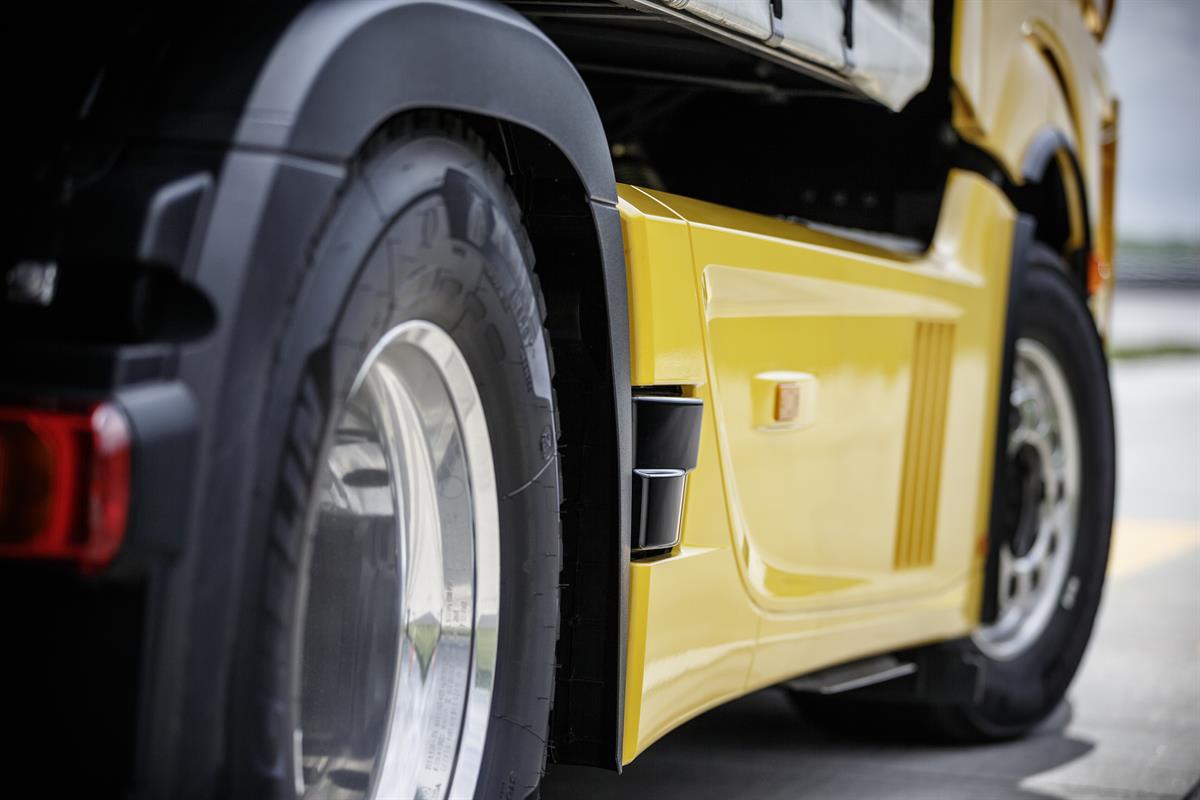 Der Mercedes-Benz Actros mit Abbiege-Assistent