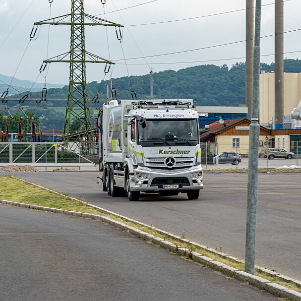 Übergabe eActros 300 Kerschner