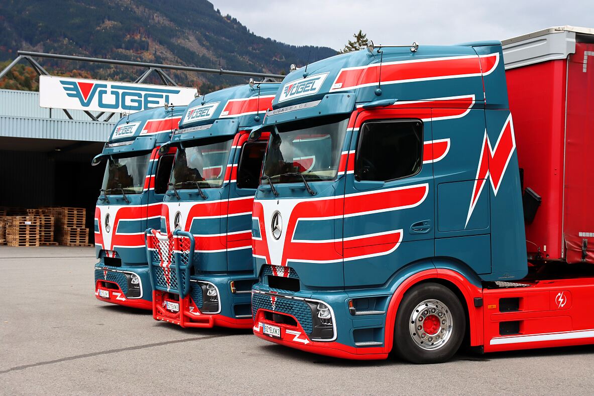Vögel Transporte elektrifiziert den Transportalltag mit drei eActros 600